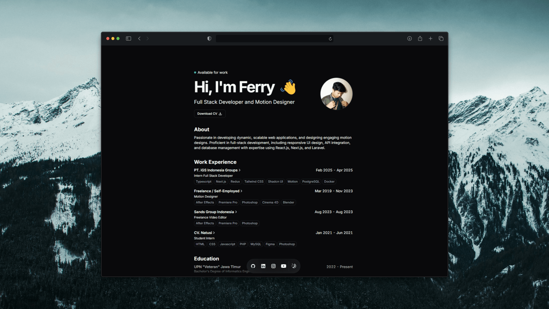 Simple Portfolio project screenshot (alternate view)